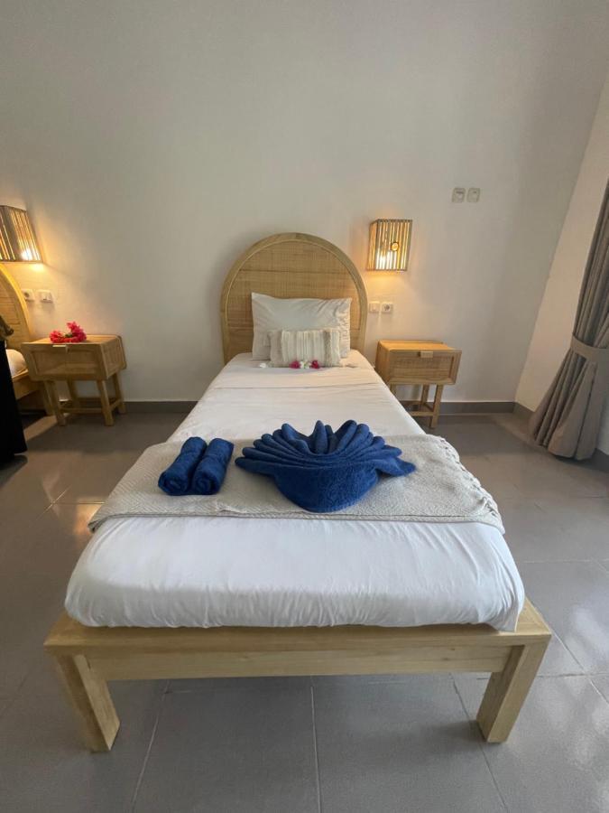 Moyo Island Blue Emocean Dive Resort מראה חיצוני תמונה