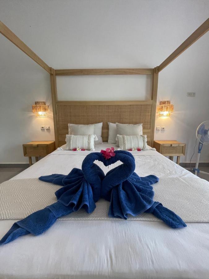 Moyo Island Blue Emocean Dive Resort מראה חיצוני תמונה